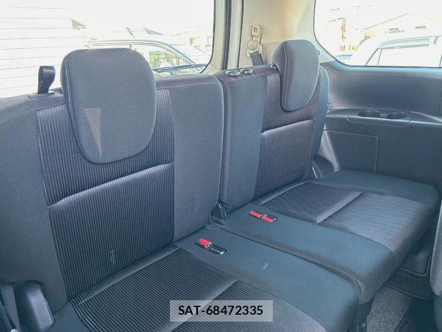 Nissan SERENA 2018-01 8628834-12