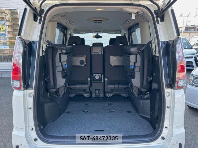 Nissan SERENA 2018-01 8628834-14