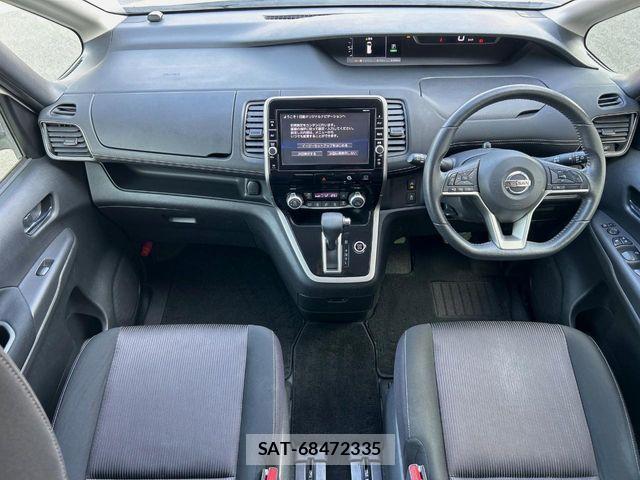 Nissan SERENA 2018-01 8628834-1