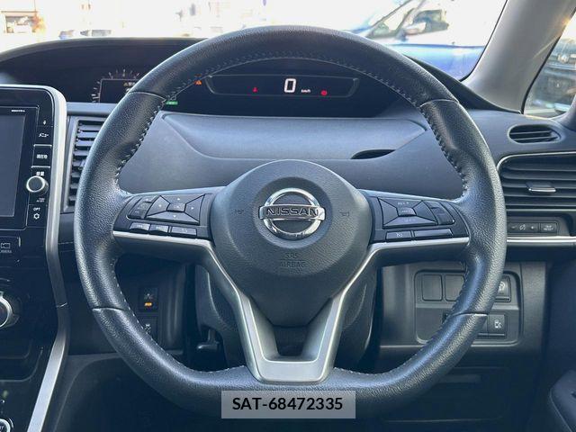 Nissan SERENA 2018-01 8628834-2