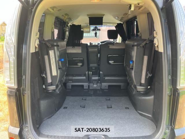 Nissan SERENA 2015-06 8628847-10