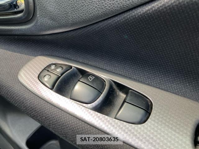 Nissan SERENA 2015-06 8628847-12
