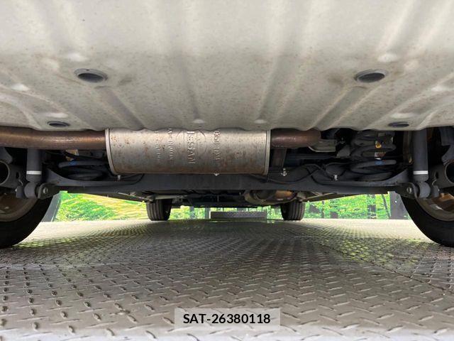 Nissan SERENA 2014-08 8628839-18
