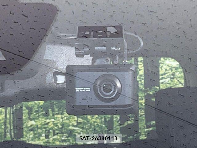 Nissan SERENA 2014-08 8628839-4