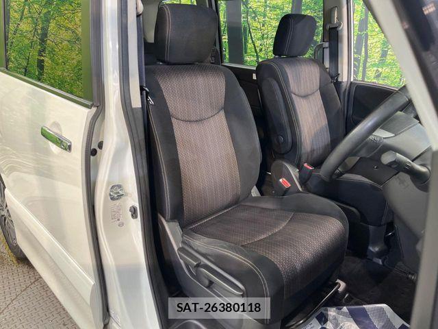 Nissan SERENA 2014-08 8628839-7