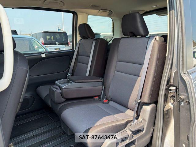Nissan SERENA 2022-07 8628823-21