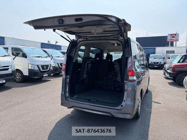 Nissan SERENA 2022-07 8628823-27