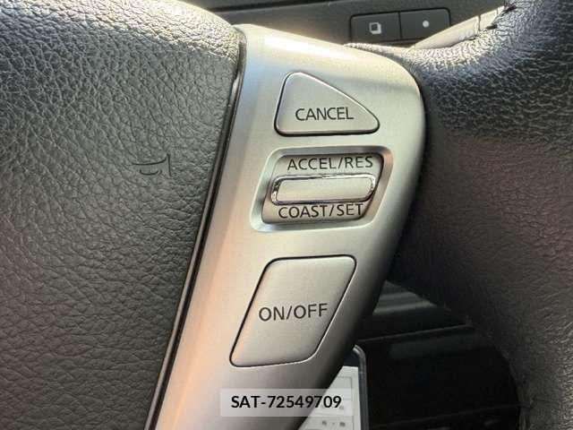 Nissan SERENA 2014-02 8628832-13