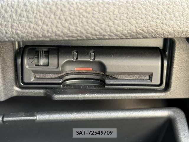 Nissan SERENA 2014-02 8628832-16