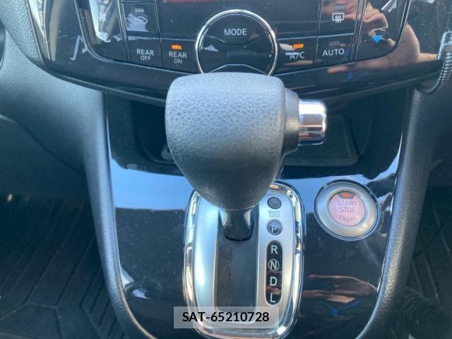 Nissan SERENA 2013-10 8628848-19