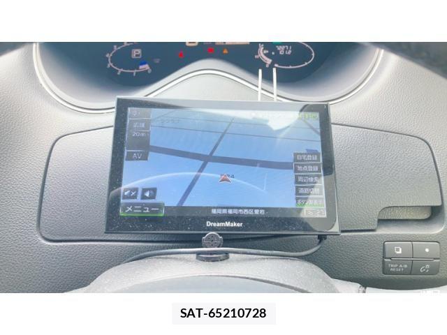 Nissan SERENA 2013-10 8628848-22