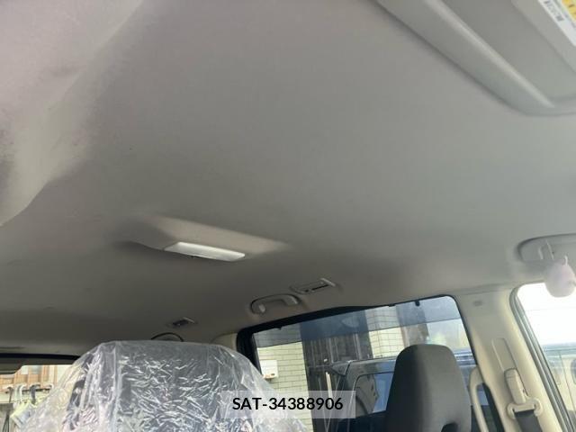 Nissan SERENA 2018-03 8628842-9
