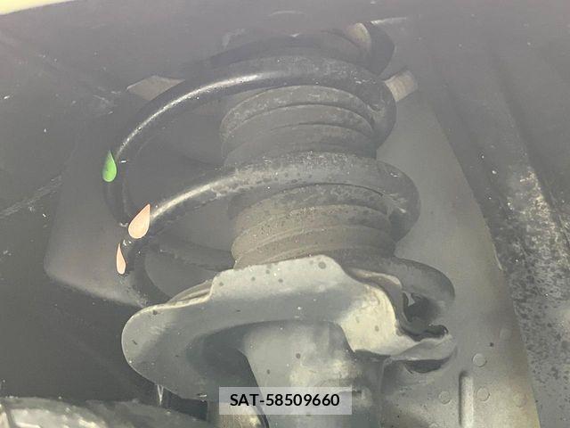 Nissan SERENA 2021-09 8628822-18