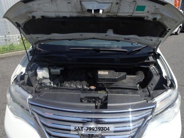 Nissan SERENA 2014-02 8628841-14