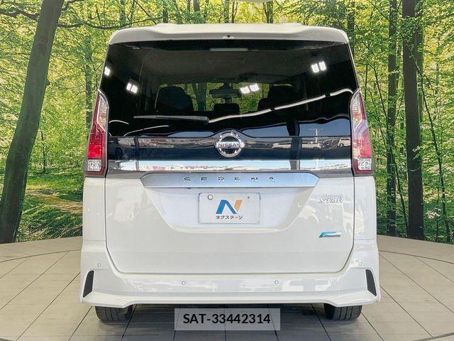 Nissan SERENA 2017-09 8628828-15