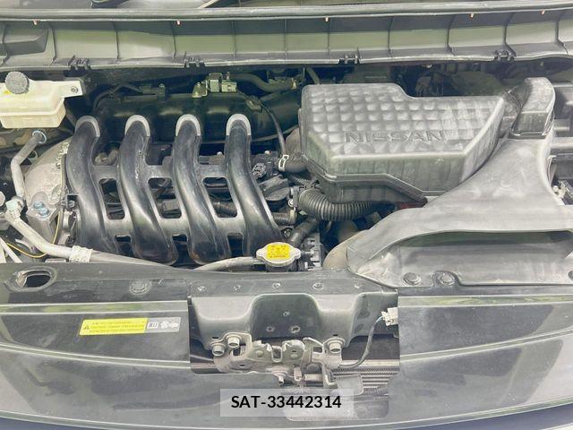 Nissan SERENA 2017-09 8628828-17