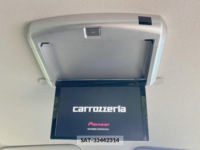 Nissan SERENA 2017-09 8628828-2