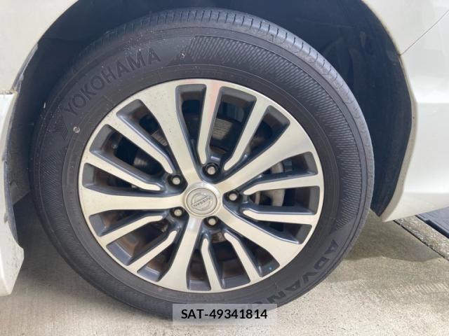 Nissan SERENA 2014-09 8661501-7