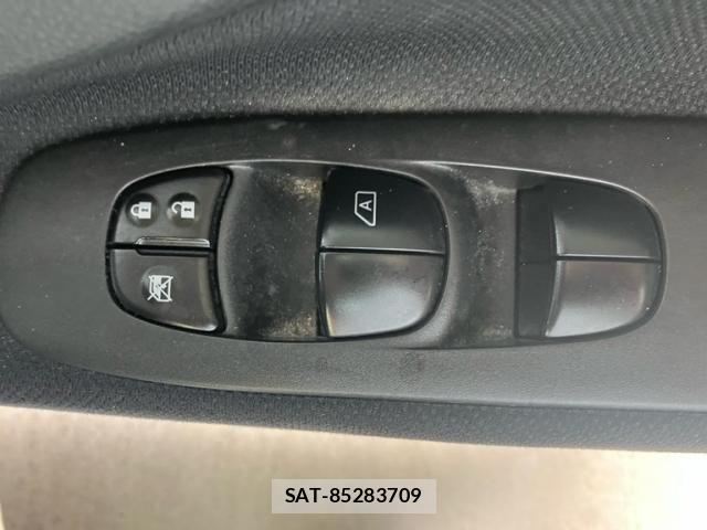 Nissan SERENA 2013-08 8661510-14