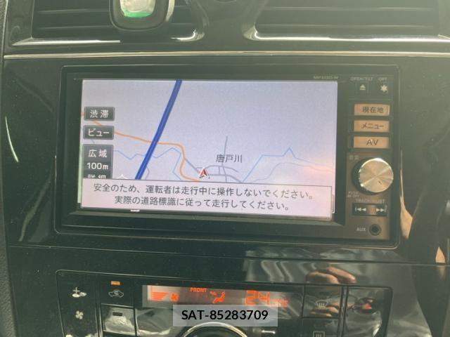 Nissan SERENA 2013-08 8661510-20