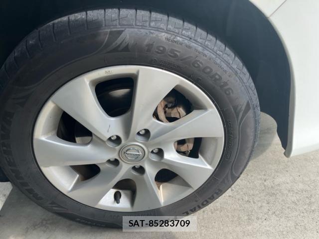 Nissan SERENA 2013-08 8661510-7