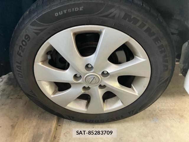 Nissan SERENA 2013-08 8661510-8
