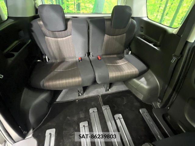 Nissan SERENA 2015-08 8661494-9