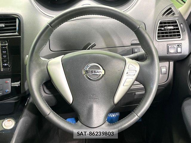 Nissan SERENA 2015-08 8661494-11