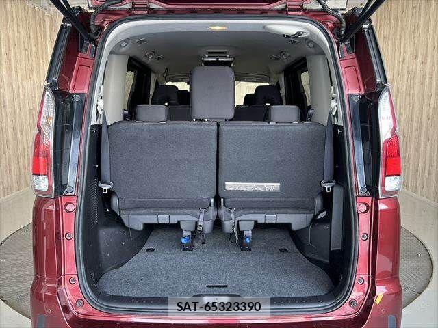 Nissan SERENA 2018-12 8661483-14