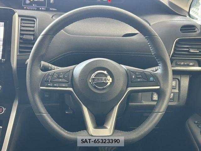 Nissan SERENA 2018-12 8661483-15
