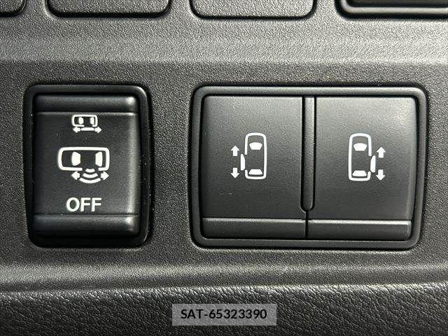 Nissan SERENA 2018-12 8661483-7