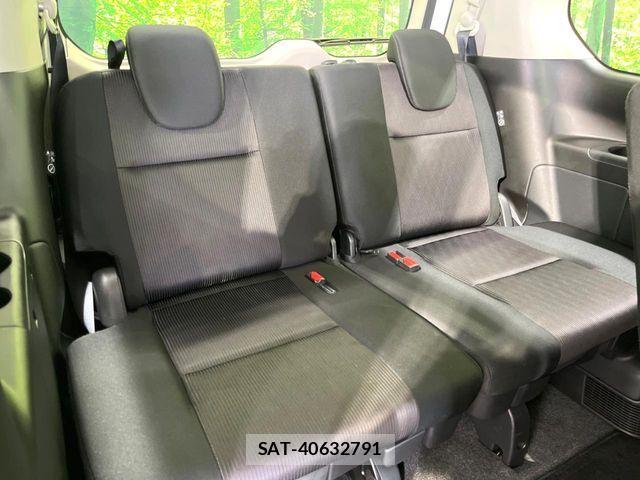 Nissan SERENA 2018-11 8666882-9