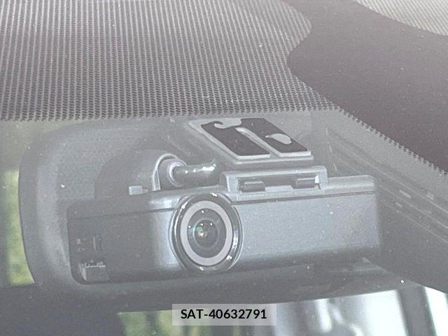 Nissan SERENA 2018-11 8666882-6