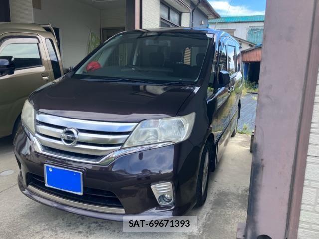 Nissan SERENA 2013-12 8666894-2