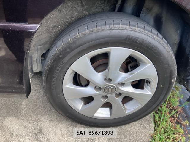 Nissan SERENA 2013-12 8666894-6