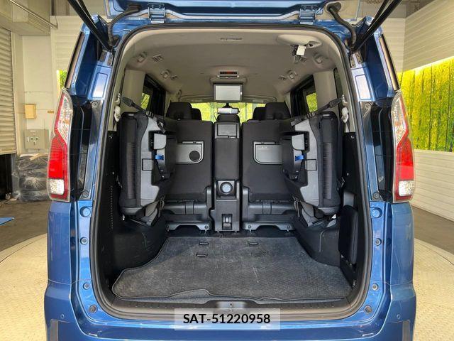 Nissan SERENA 2018-09 8666886-10