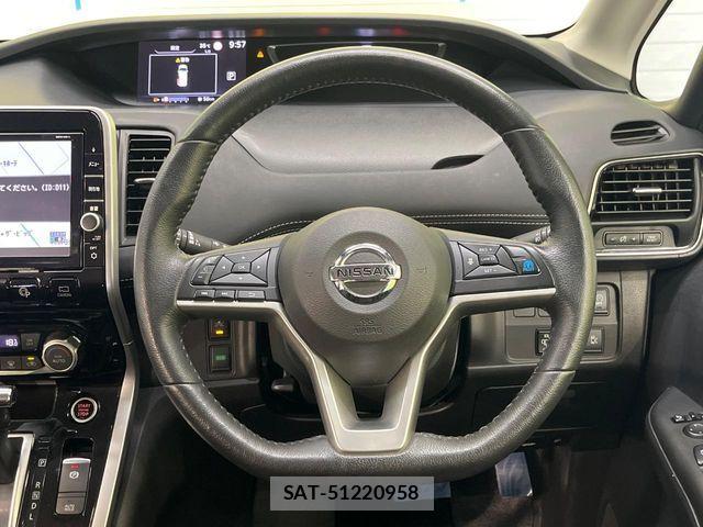 Nissan SERENA 2018-09 8666886-11