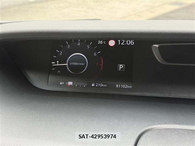 Nissan SERENA 2019-08 8666890-9