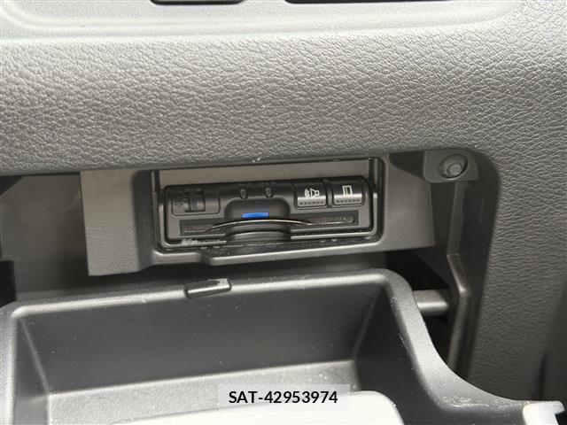 Nissan SERENA 2019-08 8666890-10