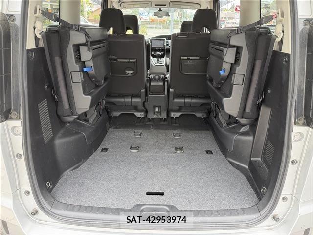 Nissan SERENA 2019-08 8666890-8