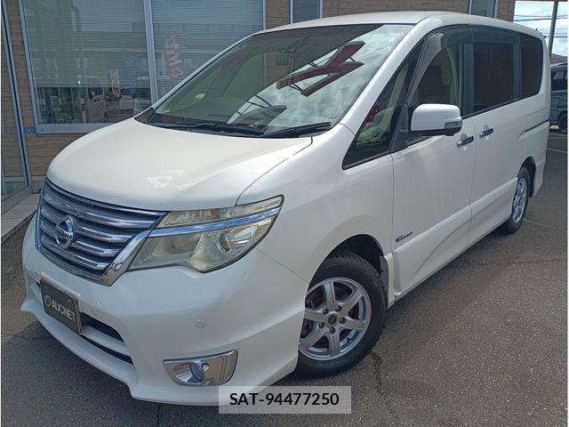 Nissan SERENA 2014-02 8666893-0