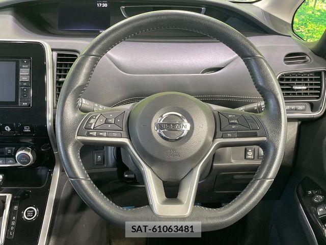 Nissan SERENA 2017-06 8661492-12