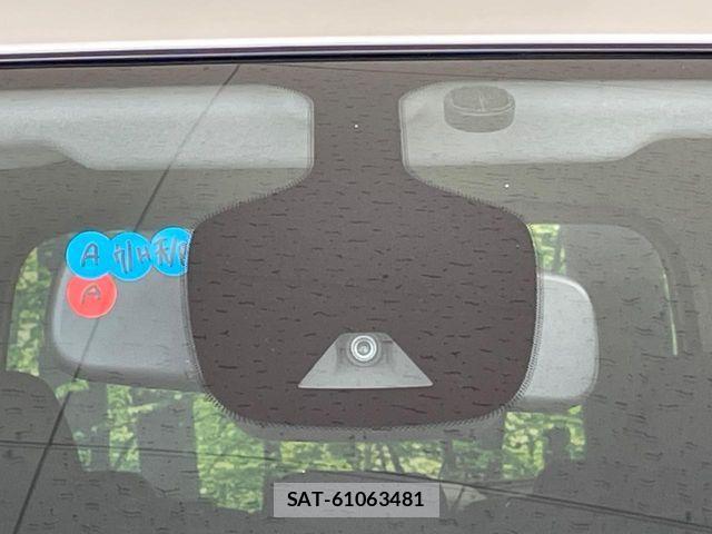Nissan SERENA 2017-06 8661492-7