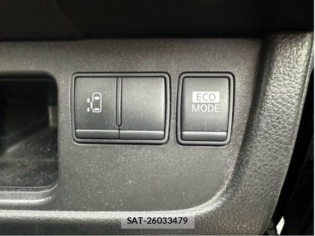 Nissan SERENA 2013-03 8661508-17