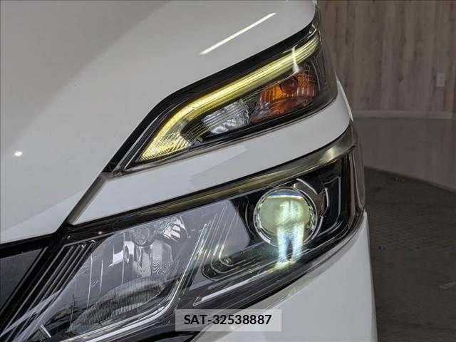 Nissan SERENA 2018-06 8661484-11