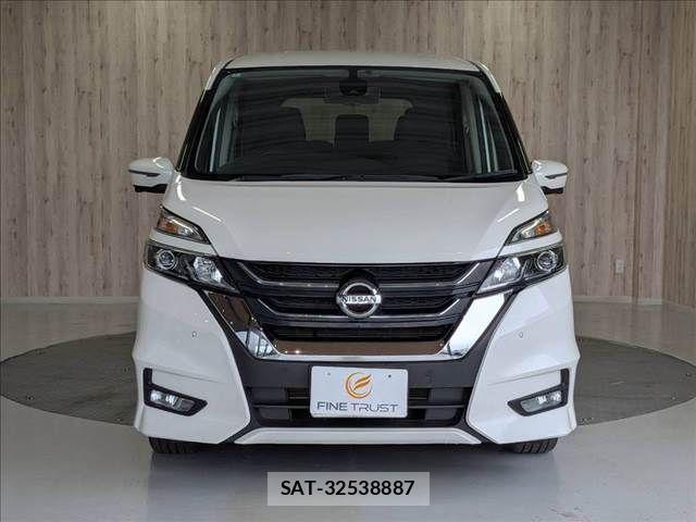 Nissan SERENA 2018-06 8661484-14