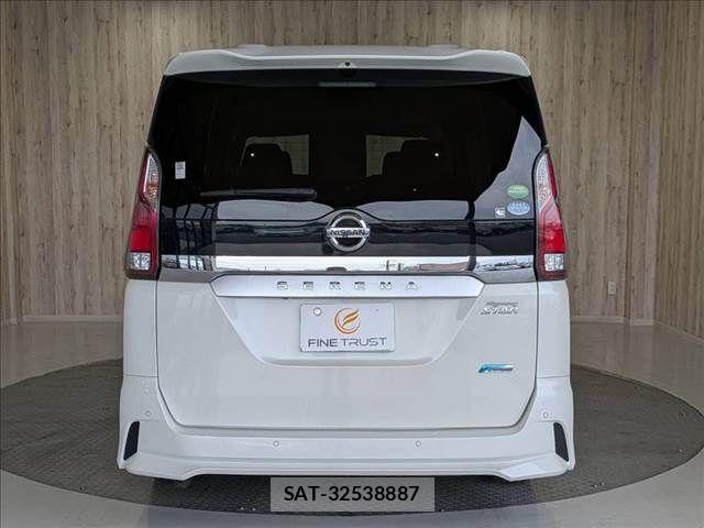 Nissan SERENA 2018-06 8661484-18