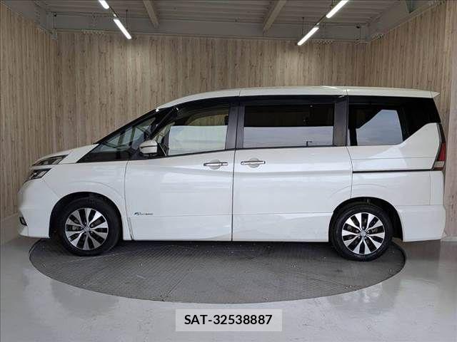 Nissan SERENA 2018-06 8661484-20