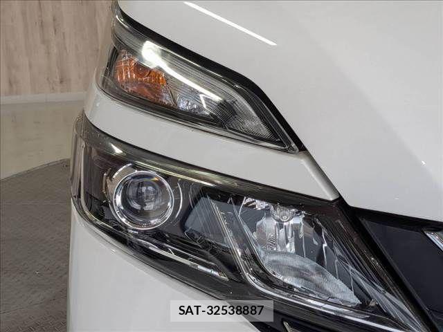 Nissan SERENA 2018-06 8661484-23