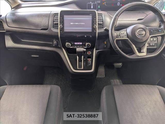 Nissan SERENA 2018-06 8661484-2